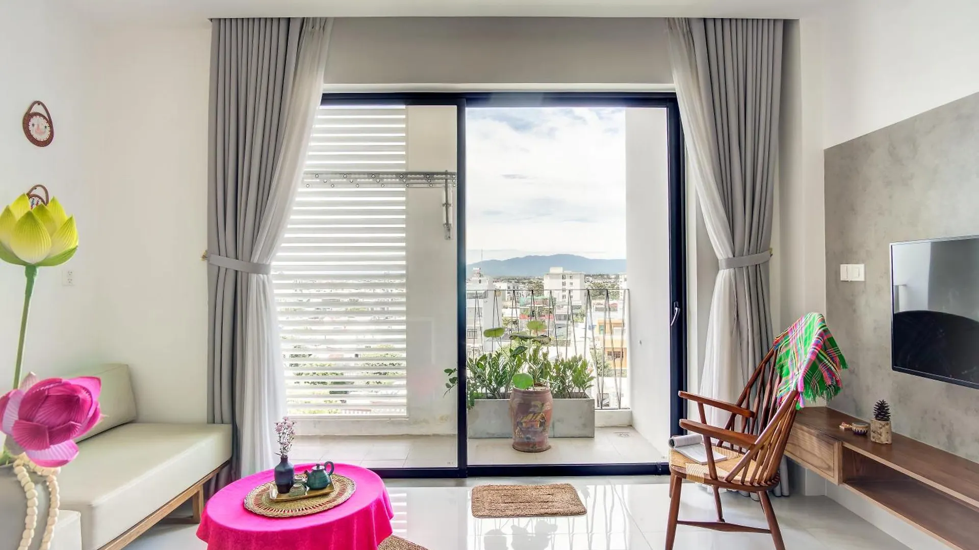 Mtr Apartment & Hotel Da Nang